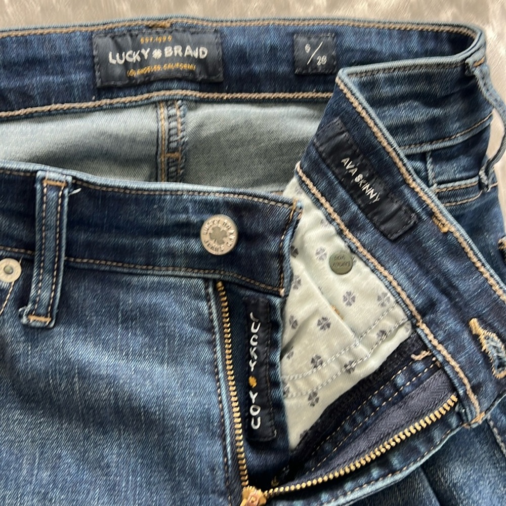 Lucky Brand Ava Skinny Jeans 6/28
